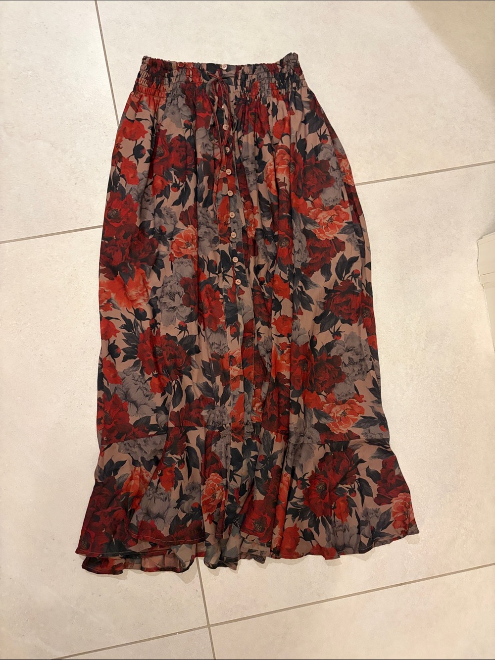 Floral Button-Front Midi Skirt in Burgundy